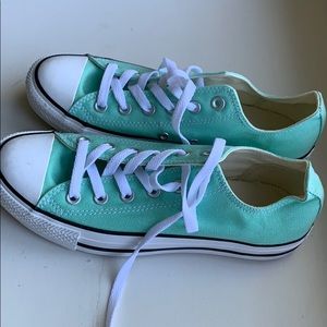 Converse light blue
